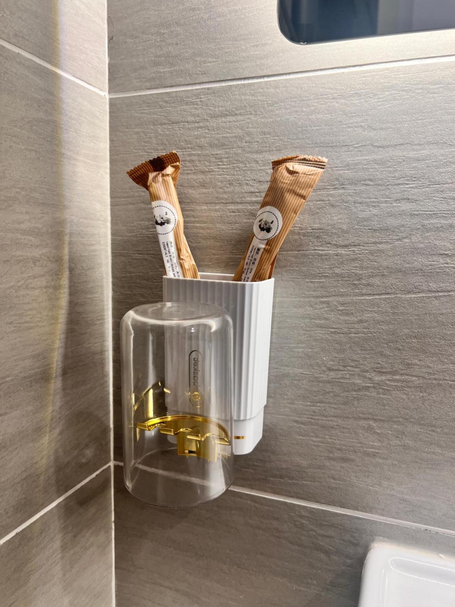 Skyscraper 65 Kl Highest Outdoor Bathtub Luxury Lavish Designer Suite Penthouse Lv65 Kuala Lumpur Exteriör bild